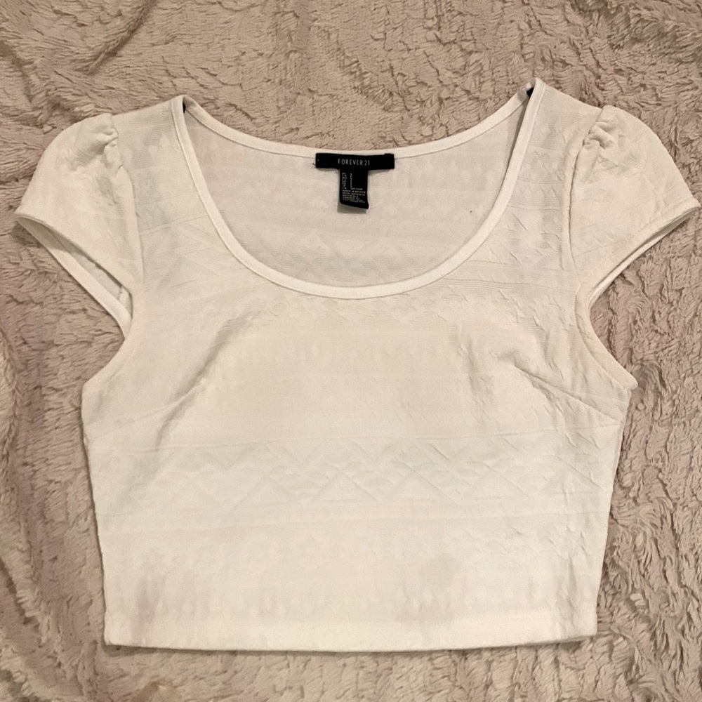 Aztec/Tribal Patterned White Crop Top - Forever 21